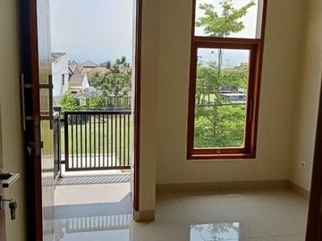 Hampir Habis Rumah Artis Paling Hits di Kota Bandung Cisaranten Arcamanik Readystok