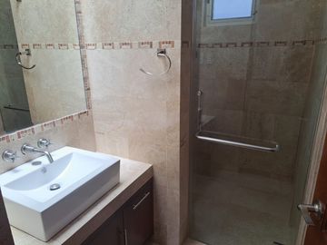 CASA EN CLUB DE GOLF LA LOMA, SLP
