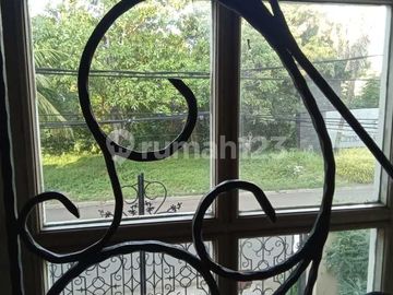 Rumah Mewah bisa Tinggal Sekaligus Usaha Lokasi Boulevard Citra Garden 3