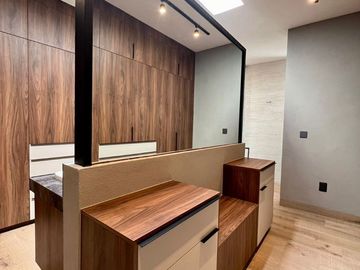 RESIDENCIA en Altozano Qro. con vista a la reserva - RIO