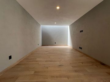 RESIDENCIA en Altozano Qro. con vista a la reserva - RIO