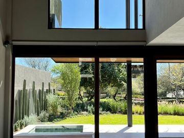 RESIDENCIA en Altozano Qro. con vista a la reserva - RIO