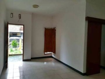 Rumah Nyaman @Antapani 750 Juta dekat Arcamanik, Cisaranten dan Soekarno Hatta . Puri Dago