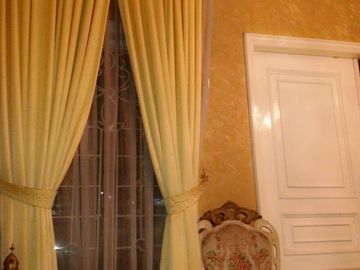 Rumah Besar murah dalam perumahan hanya 5 Meit ke Pintu Toll di Petukangan Jakarta Selatan