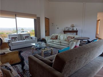 Hermosa Casa En Parcela Los Laureles