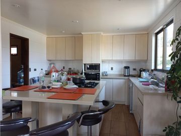 Hermosa Casa En Parcela Los Laureles