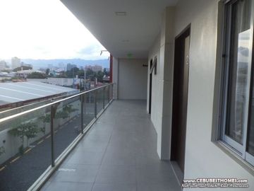 Spacious 1 BR Condo for Rent in Subangdaku, Mandaue Cebu