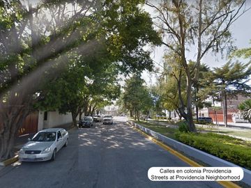 Condominio de lujo con vista a la calle Buenos Aires, con lobby, sala de juntas