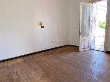 Casa PH en venta en Santa Fe