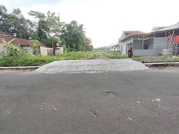 Tanah Perumahan Sleman, Dekat Kampus UII Jogja: SHM