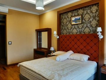 Rumah Mewah Full Furnish Komplek Dago Resort