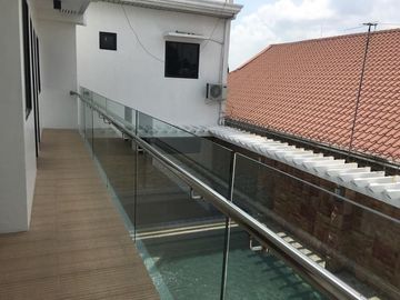 5 Bedroom House with Swimming Pool for SALE in Balibago Angeles City