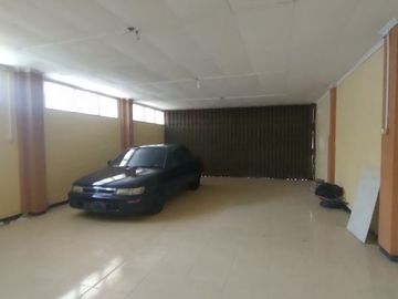 Dijual Rumah Besar Di Lamper Sari Semarang