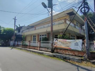 Dijual Rumah Besar Di Lamper Sari Semarang