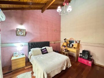 Chalet en venta en Villa Luzuriaga