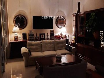 Dijual Rumah Asri 2 Lantai Siap Huni  Di Parigi Baru Bintaro