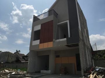 Rumah 2 lantai minimalis modern di Kota Bogor