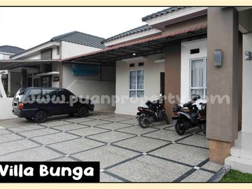 RUMAH SECOND MEWAH SEMI FURNITURE KEAMANAN 24 JAM KOMP CLUSTER