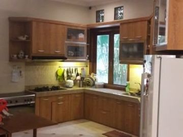 Dijual Rumah di Lebak Bulus - Jakarta Selatan dekat dengan Stasiun MRT