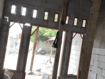 Rumah dijual di bintara jaya, bebas banjir