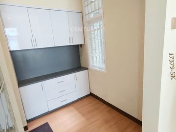 Dijual Rumah Rapi Siap Huni Lokasi Strategis Di Cilandak Jakarta