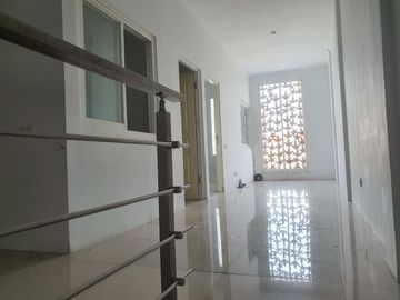 Dijual & Disewakan Ruko 2 Lantai Di Regency one,Wonorejo Rungkut