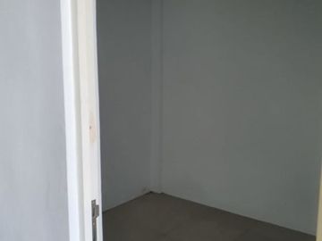 Dijual & Disewakan Ruko 2 Lantai Di Regency one,Wonorejo Rungkut