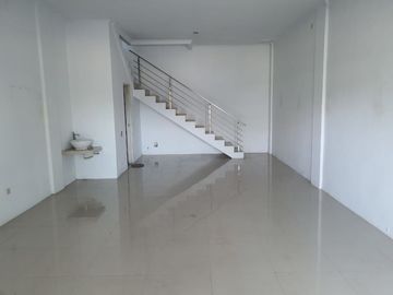 Dijual & Disewakan Ruko 2 Lantai Di Regency one,Wonorejo Rungkut