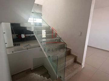 Casa Venta El Condado Condominio San Joaquin 3,000,000 Marmon R2