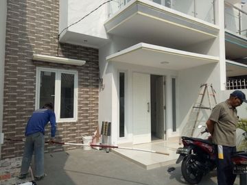 Rumah minimalis dijual di pondok bambu