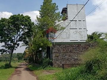 Gudang, pabrik dan tempat tinggal di kawasan industri Ketapang Bandung