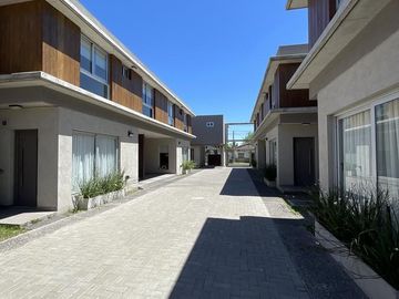 Duplex Casa en venta de 3 amb en Ituzaingo