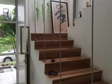 Rumah Posisi Hook Siap Huni Di Sektor 9 - WD 1033