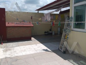 Casa - San Lorenzo TepaltitlAn Centro