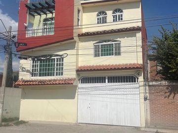 Casa - San Lorenzo TepaltitlAn Centro