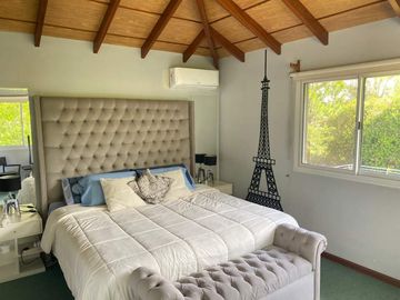 Casa en venta en Pilar