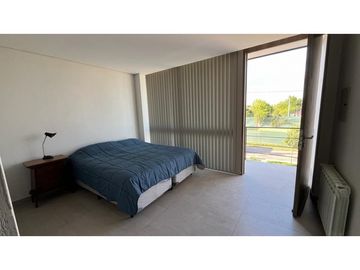 VENDE DUPLEX A ESTRENAR BARRIO PRIVADO CAROLINOS