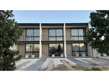 VENDE DUPLEX A ESTRENAR BARRIO PRIVADO CAROLINOS