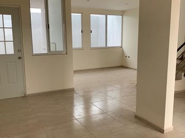 Casa en venta en fraccionamiento paseo del bosque