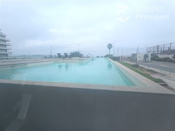 Vive el Lujo Frente al Mar en Club Océano