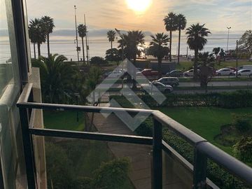 Departamento en venta de 3D 2B 1E en Viña Poniente.