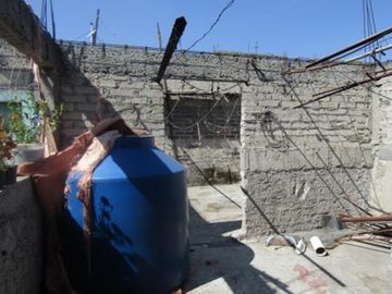 CASA SOLA EN NEZAHUALCOYOTL