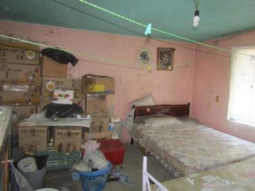 CASA SOLA EN NEZAHUALCOYOTL