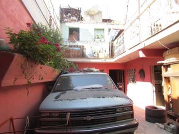 CASA SOLA EN NEZAHUALCOYOTL