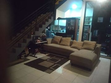 Dijual Rumah Di Karah Tama, Jambangan KT