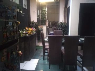 Dijual Rumah Di Karah Tama, Jambangan KT