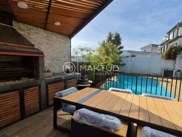 Casa en venta de 5 dorm. en Jardín del Mar