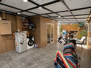 Casa en venta en Villa Hermanos Maristas Los Andes. 3D-2B