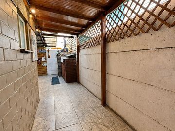 Casa en venta en Villa Hermanos Maristas Los Andes. 3D-2B