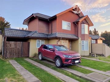 Casa en venta 4 dorm. 3 baños, Residencial Luis Durán Temuco